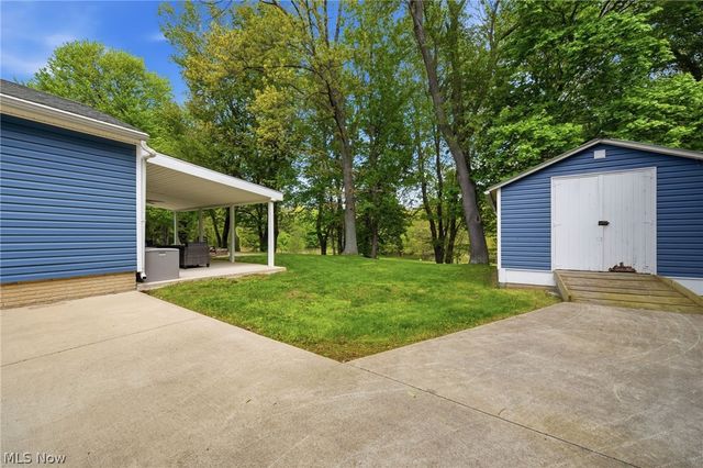 1950 Bridgeview Lane, Conneaut, OH 44030