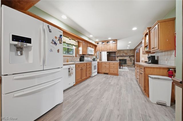 1950 Bridgeview Lane, Conneaut, OH 44030