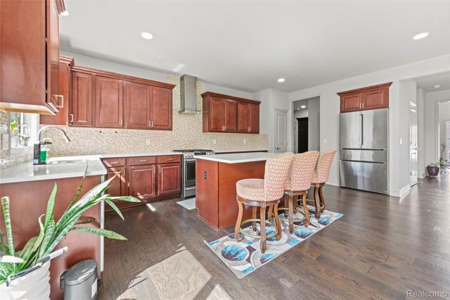 3559 Birchmount Drive, Troy, MI 48083