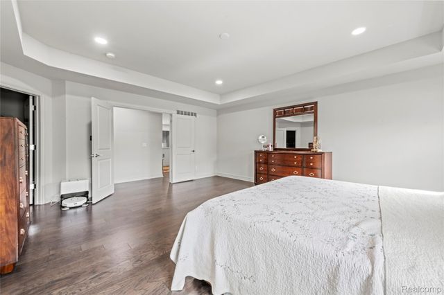 3559 Birchmount Drive, Troy, MI 48083