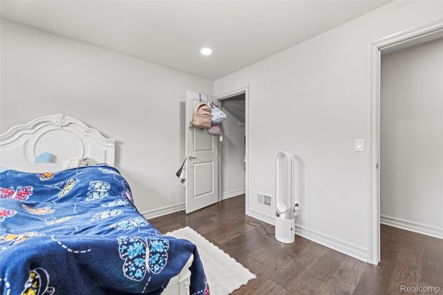 3559 Birchmount Drive, Troy, MI 48083