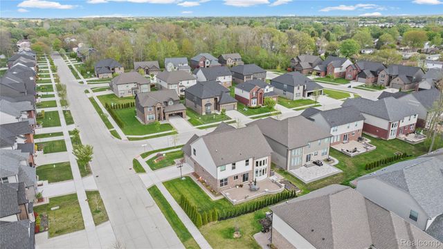 3559 Birchmount Drive, Troy, MI 48083