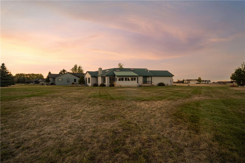 73 Sundog Court, Red Lodge, MT 59068 photo 2