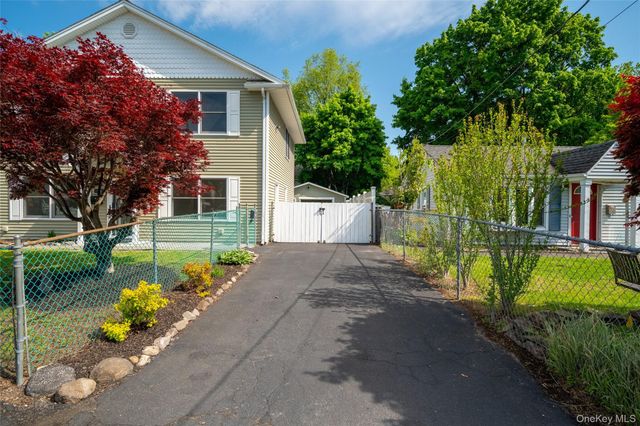 10 Kwiecinski Street, West Haverstraw, NY 10993