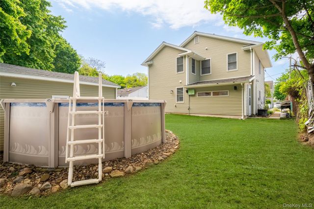 10 Kwiecinski Street, West Haverstraw, NY 10993