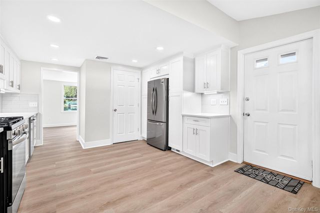 10 Kwiecinski Street, West Haverstraw, NY 10993