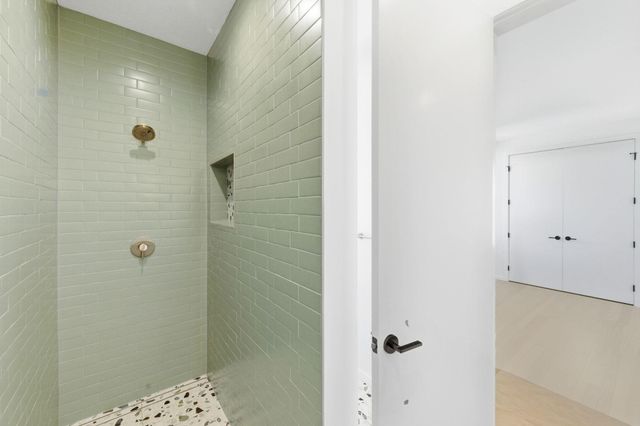 3007 Locke LN, Austin, TX 78704