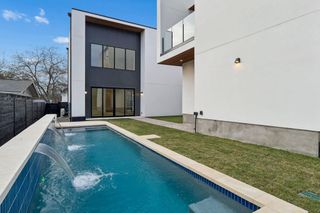 3007 Locke LN, Austin, TX 78704