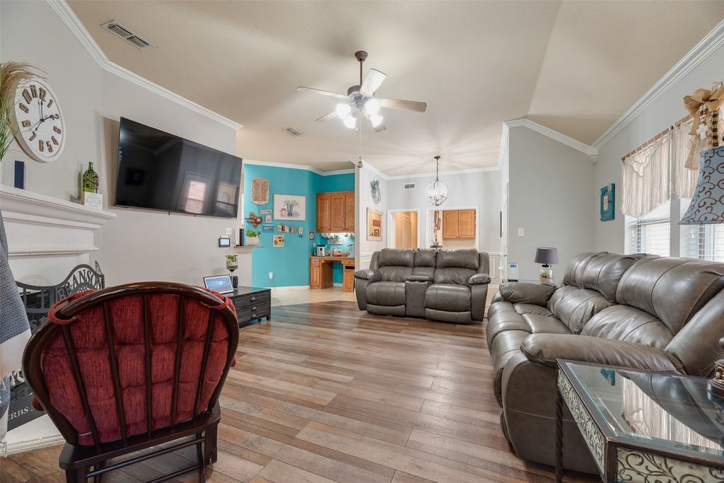 9032 Racquet Club Drive, Fort Worth, TX 76120 — photo 5