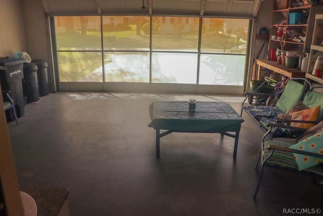 727 W Sunset Strip Drive, Beverly Hills, FL 34465