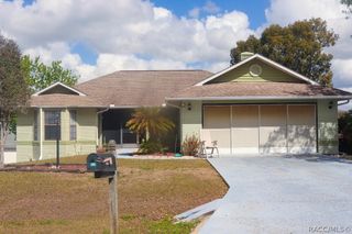 727 W Sunset Strip Drive, Beverly Hills, FL 34465