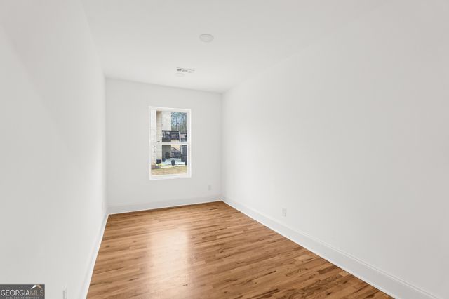 429 Saint Surrey Way, Ellenwood, GA 30294