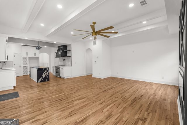 429 Saint Surrey Way, Ellenwood, GA 30294