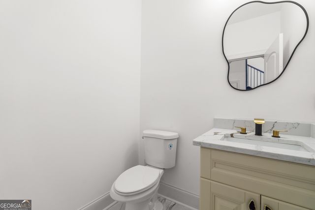 429 Saint Surrey Way, Ellenwood, GA 30294