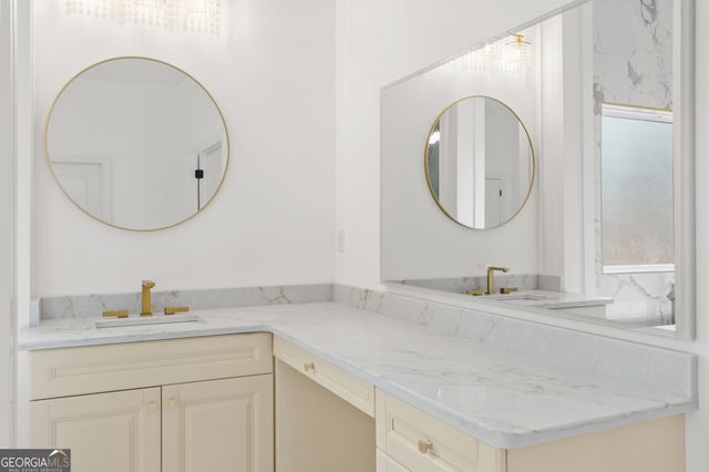 429 Saint Surrey Way, Ellenwood, GA 30294