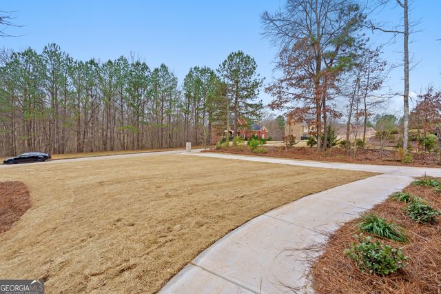 429 Saint Surrey Way, Ellenwood, GA 30294