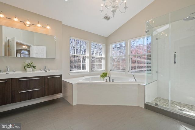 15801 SEURAT DR, North Potomac, MD 20878