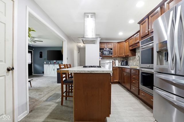 181 Royal Road, Beech Grove, IN 46107