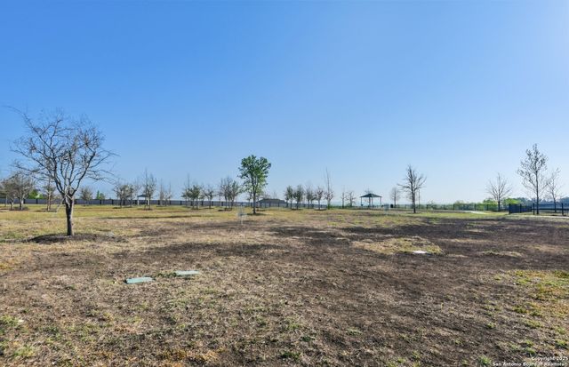 3402 Gingham Point, Converse, TX 78109