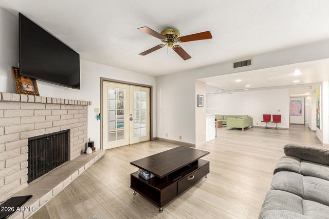 7560 E GOLD DUST Avenue, Scottsdale, AZ 85258