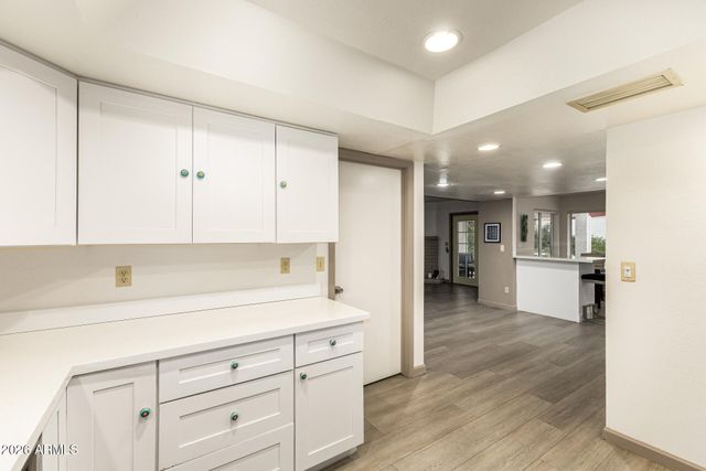 7560 E GOLD DUST Avenue, Scottsdale, AZ 85258