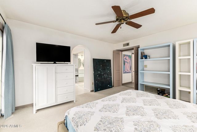 7560 E GOLD DUST Avenue, Scottsdale, AZ 85258