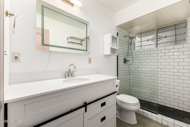 7560 E GOLD DUST Avenue, Scottsdale, AZ 85258