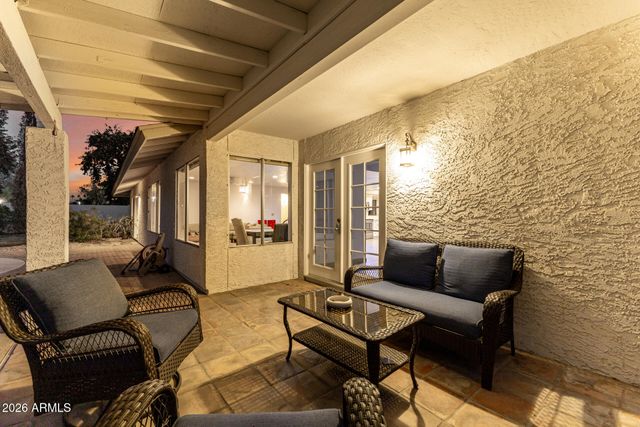 7560 E GOLD DUST Avenue, Scottsdale, AZ 85258