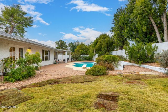 7560 E GOLD DUST Avenue, Scottsdale, AZ 85258