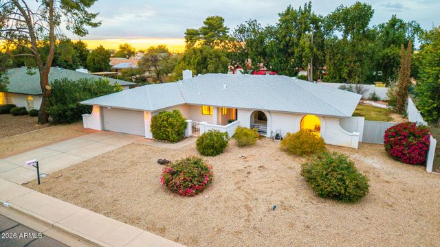 7560 E GOLD DUST Avenue, Scottsdale, AZ 85258