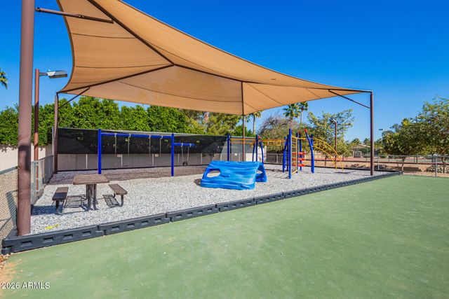 7560 E GOLD DUST Avenue, Scottsdale, AZ 85258