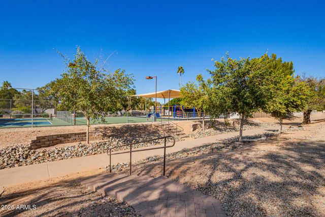 7560 E GOLD DUST Avenue, Scottsdale, AZ 85258