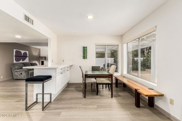 7560 E GOLD DUST Avenue, Scottsdale, AZ 85258