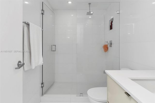 9055 SW 73rd Ct 1205, Miami, FL 33156