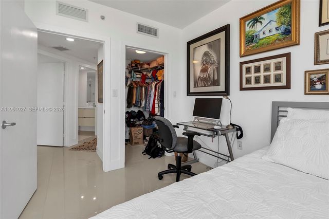 9055 SW 73rd Ct 1205, Miami, FL 33156