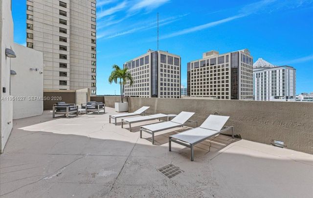 9055 SW 73rd Ct 1205, Miami, FL 33156