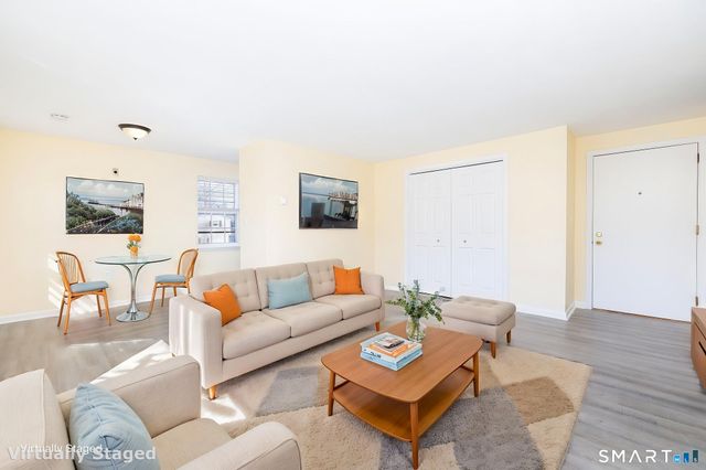 117 Shadow Lane APT B1, West Hartford, CT 06110