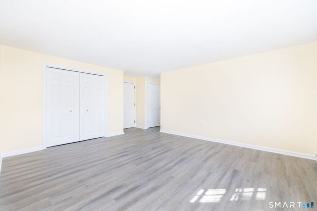 117 Shadow Lane APT B1, West Hartford, CT 06110