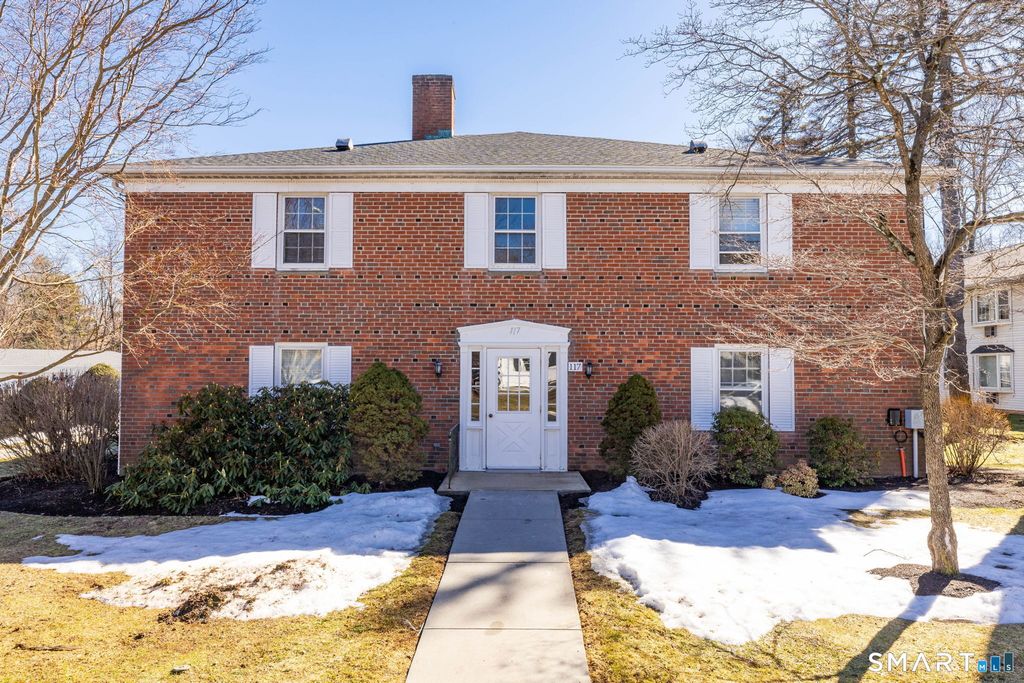 117 Shadow Lane APT B1, West Hartford, CT 06110