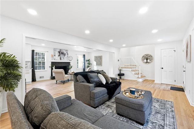 2520 Overlook Way, Atlanta, GA 30345