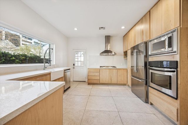 1624 Branard Street, Houston, TX 77006