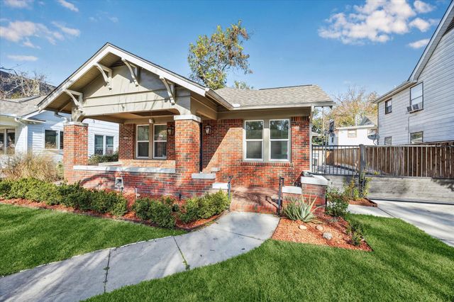 1624 Branard Street, Houston, TX 77006