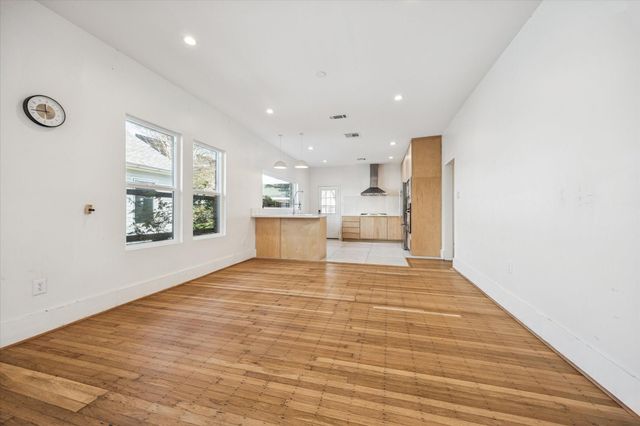 1624 Branard Street, Houston, TX 77006