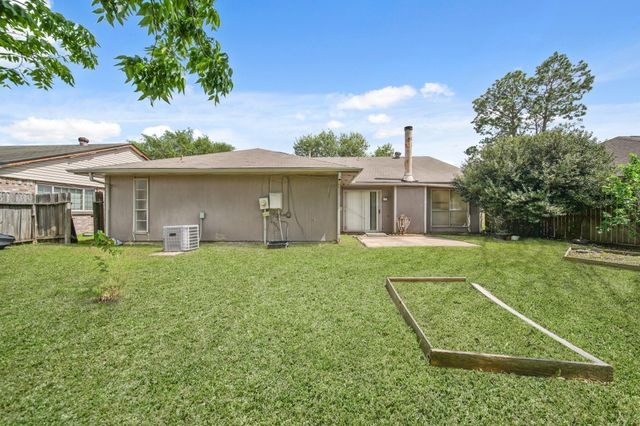 2314 Buttonhill Drive, Missouri City, TX 77489