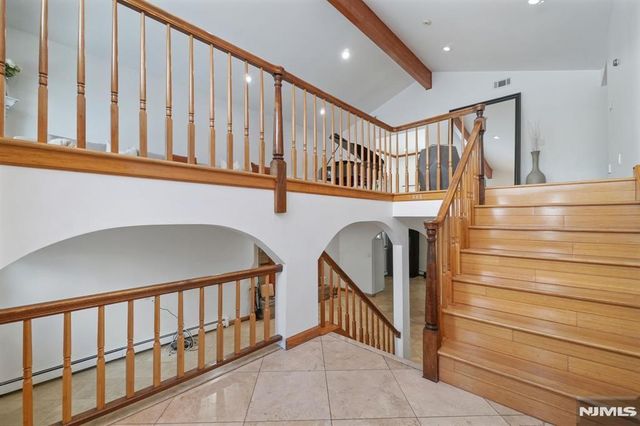 45 Center Street, Englewood Cliffs, NJ 07632