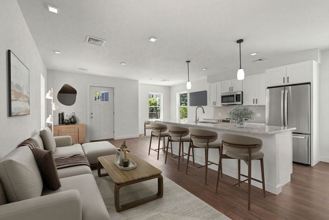 3A Wilson St 3A, Natick, MA 01760