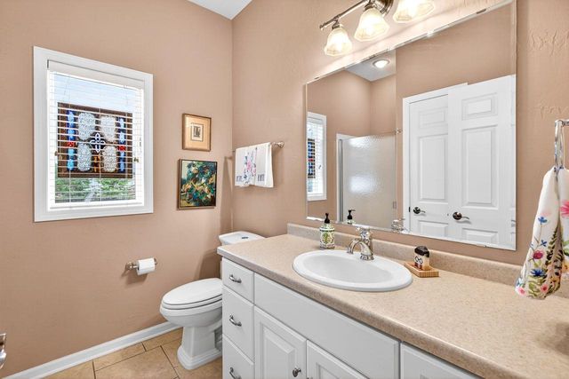 325 E STRATFORD LANE, Appleton, WI 54913