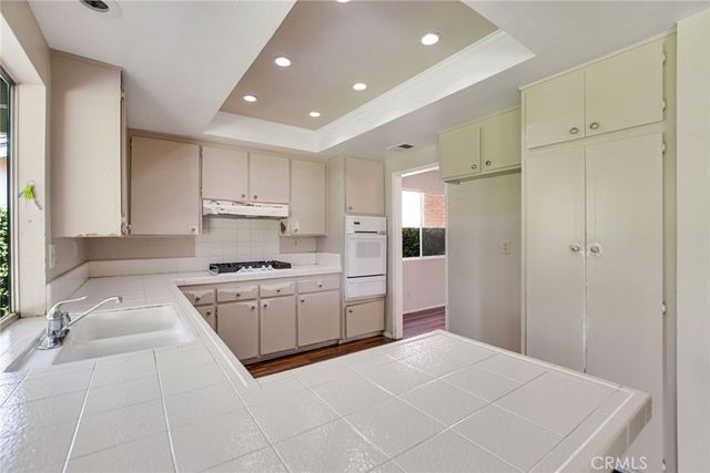 1010 W Orange, Santa Ana, CA 92706