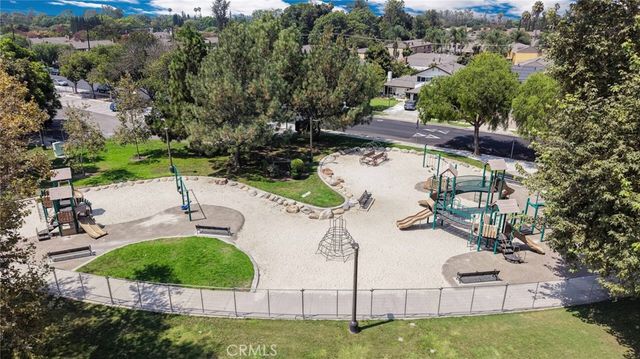 1010 W Orange, Santa Ana, CA 92706