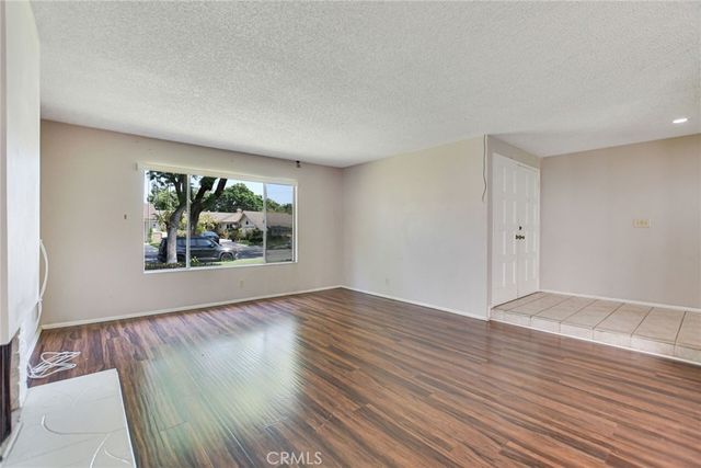 1010 W Orange, Santa Ana, CA 92706
